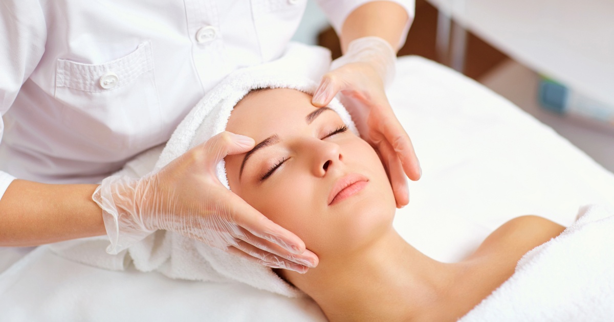 Best Face Massage in Miami: Unlock Your Radiance at FaceGym Miami